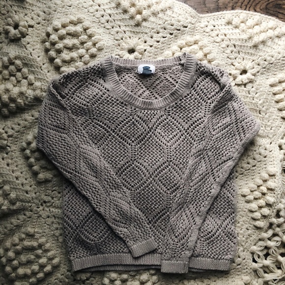 Old Navy Sweaters - Old Navy open knit crocheted sweater